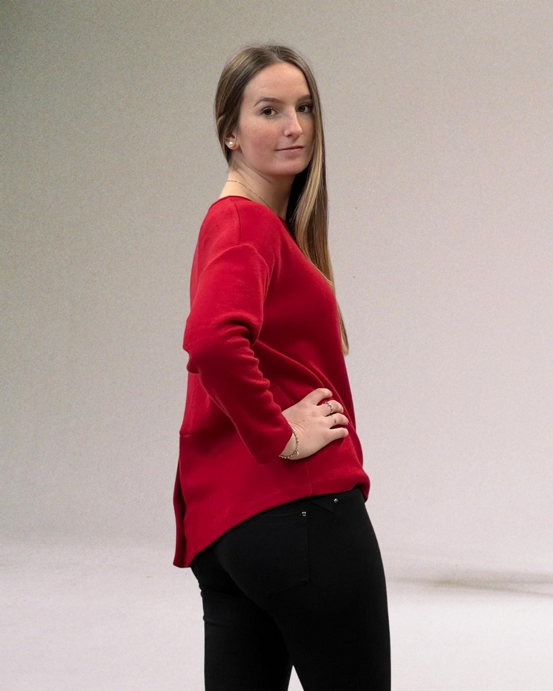 MAGLIA CON BOTTONI ROSSO
