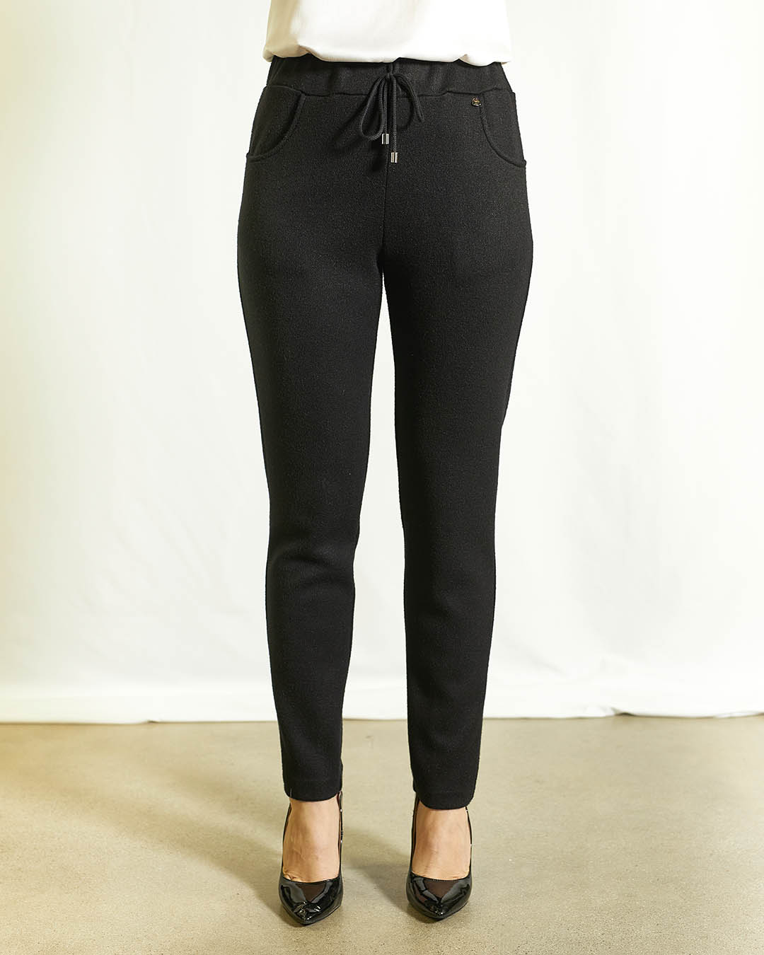 PANTALONE TINTA UNITA IN MAGLIA NERO