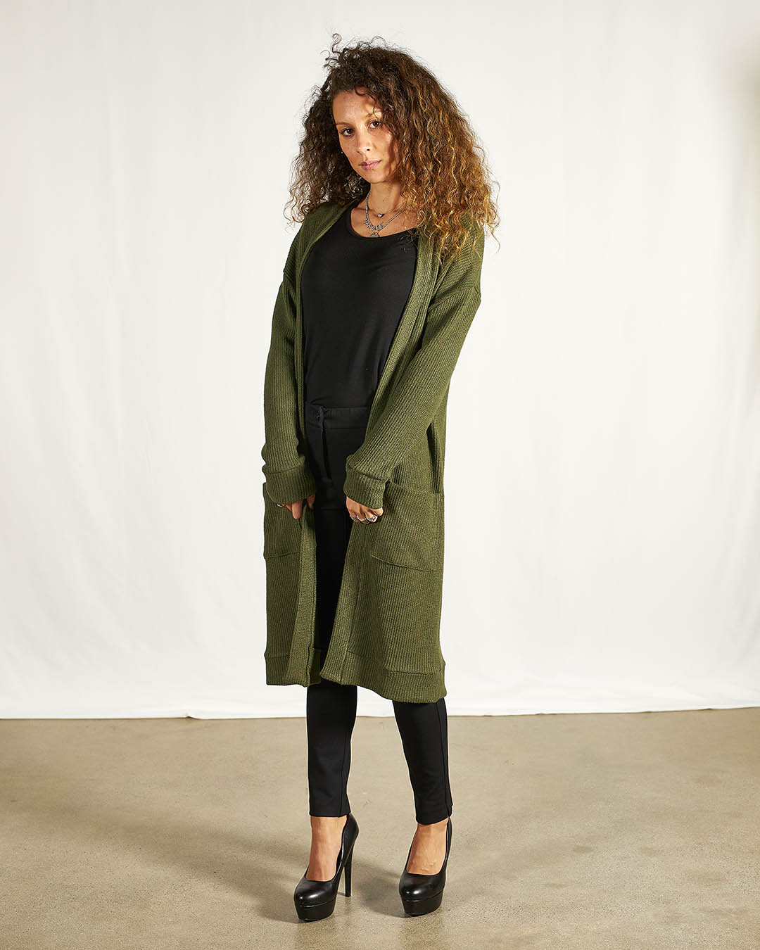 CARDIGAN LUNGO IN MAGLIA VERDE MILITARE