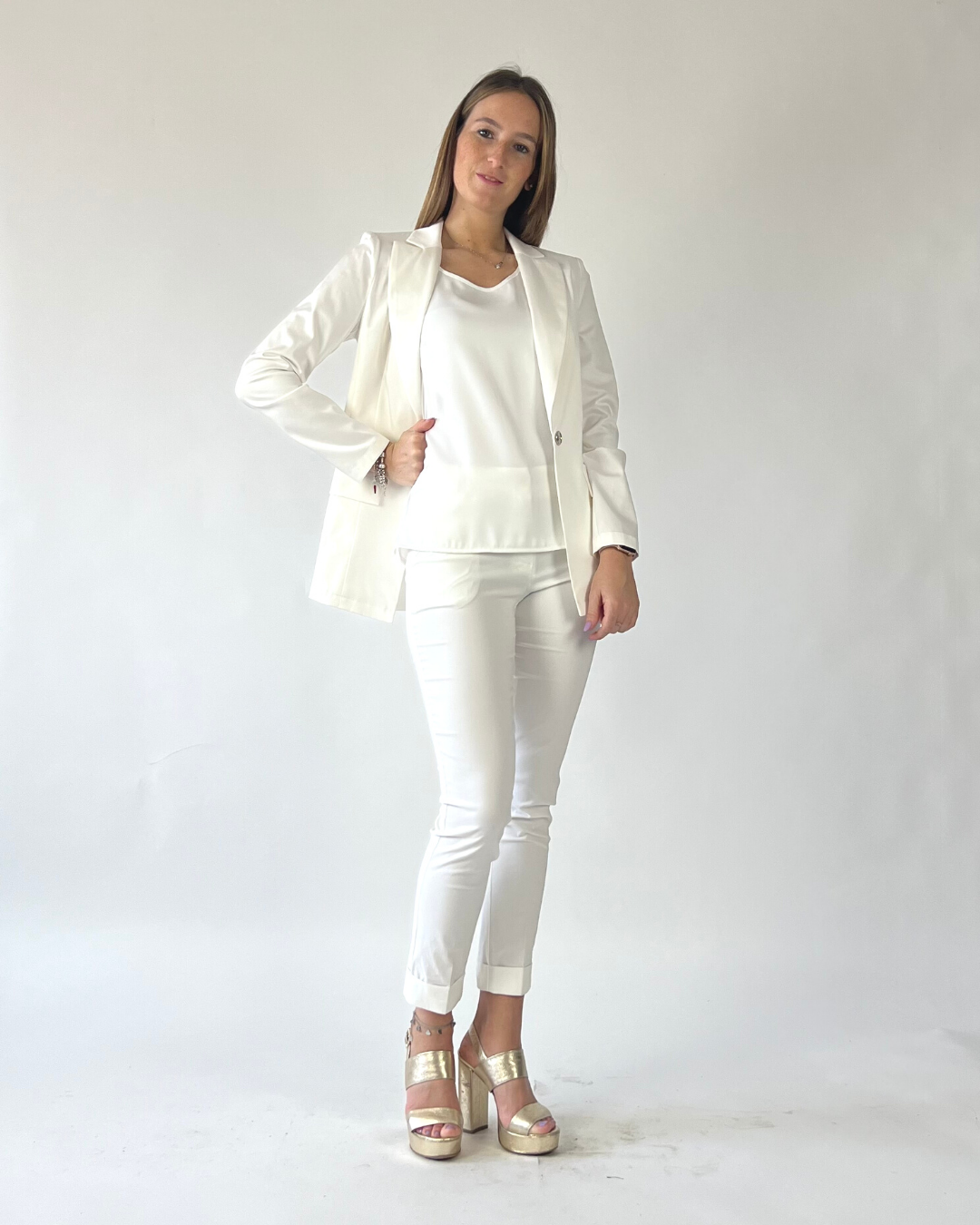 CAMICIA SMANICATA IN RASO BIANCA