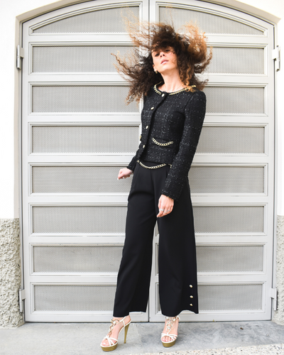 GIACCA BOUCLE CORTA CON CATENA NERO