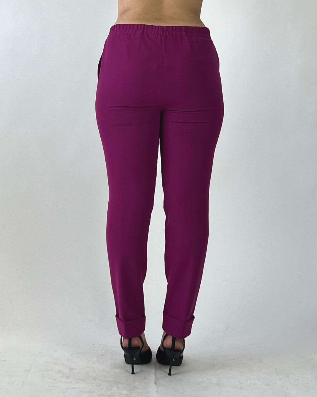 PANTALONE CURVY CON RISVOLTO CICLAMINO
