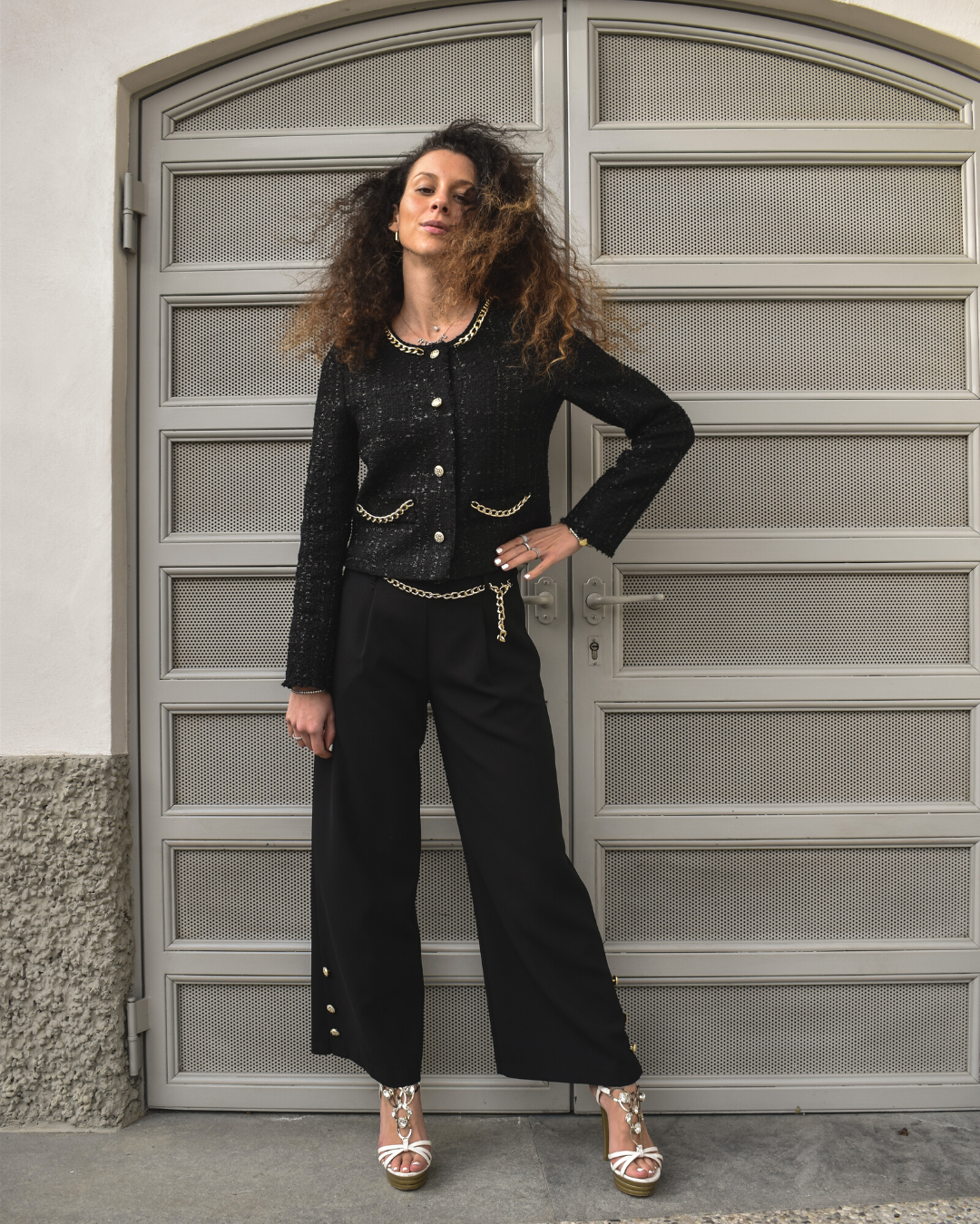 PANTALONE GAUCHO CON CINTURA NERO