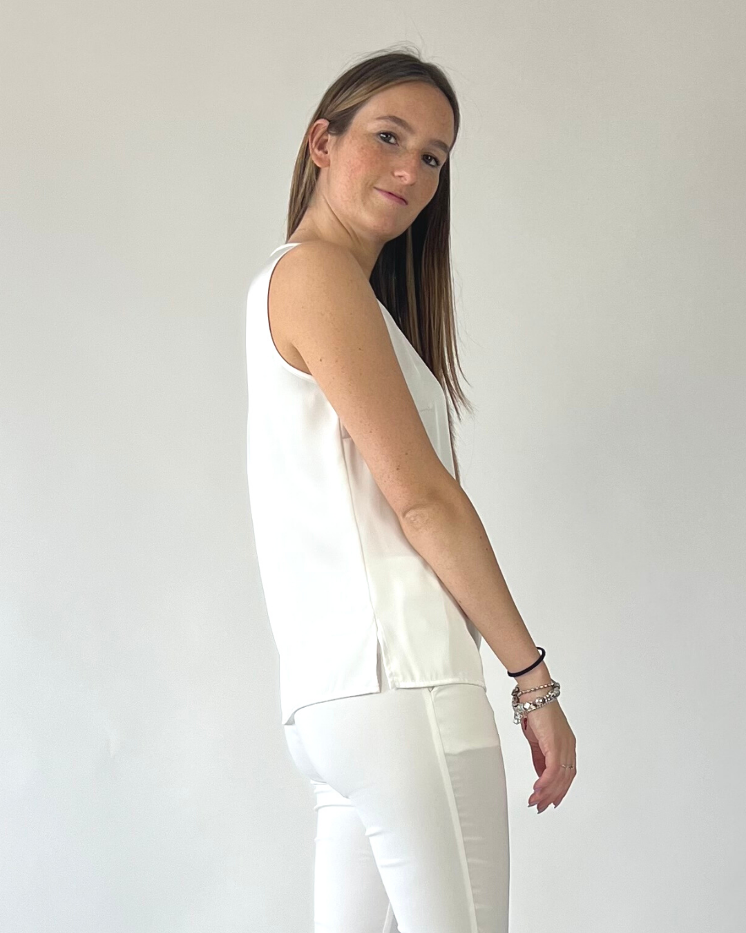 CAMICIA SMANICATA IN RASO BIANCA