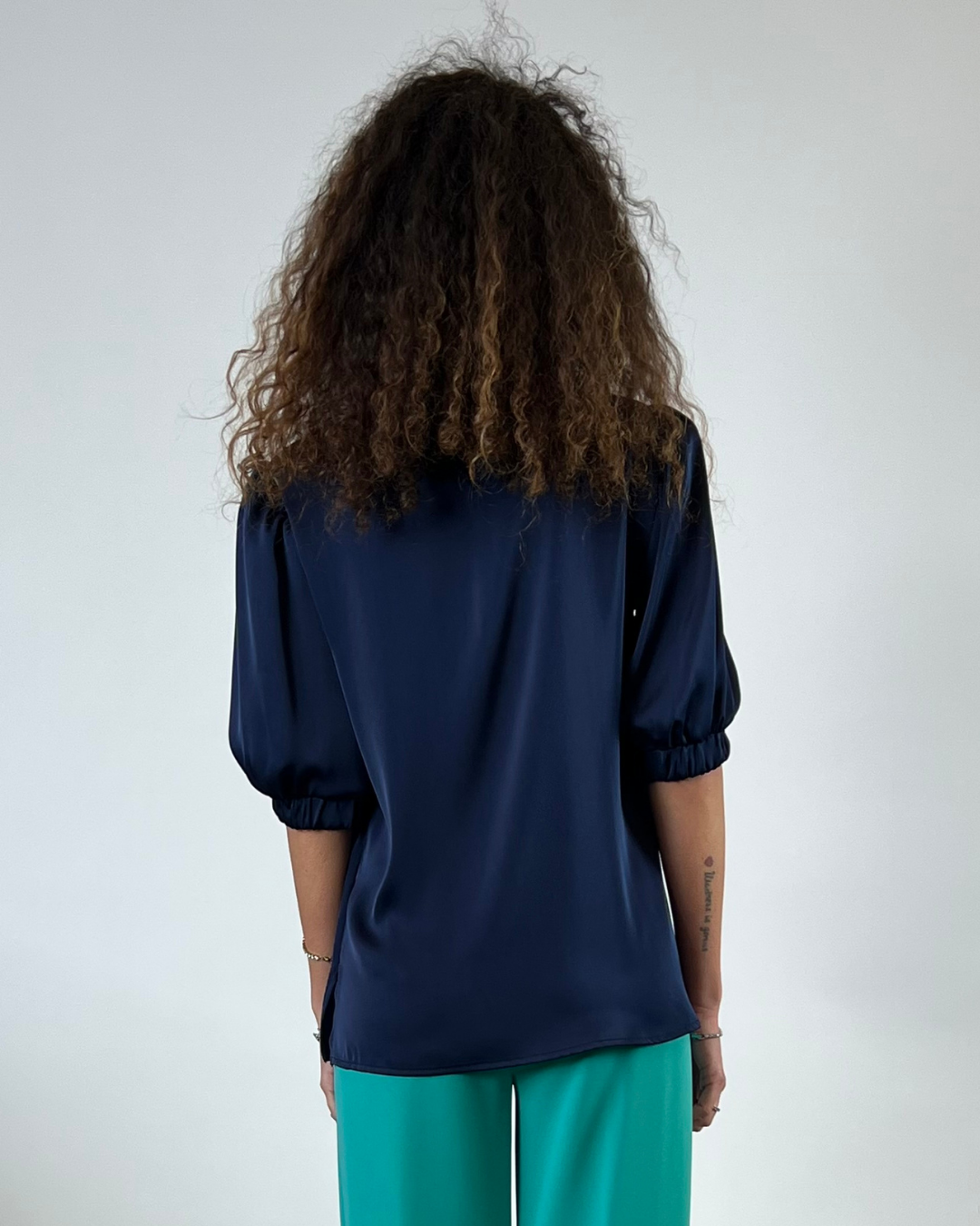 BLUSA CON MANICA A SBUFFO BLU NAVY