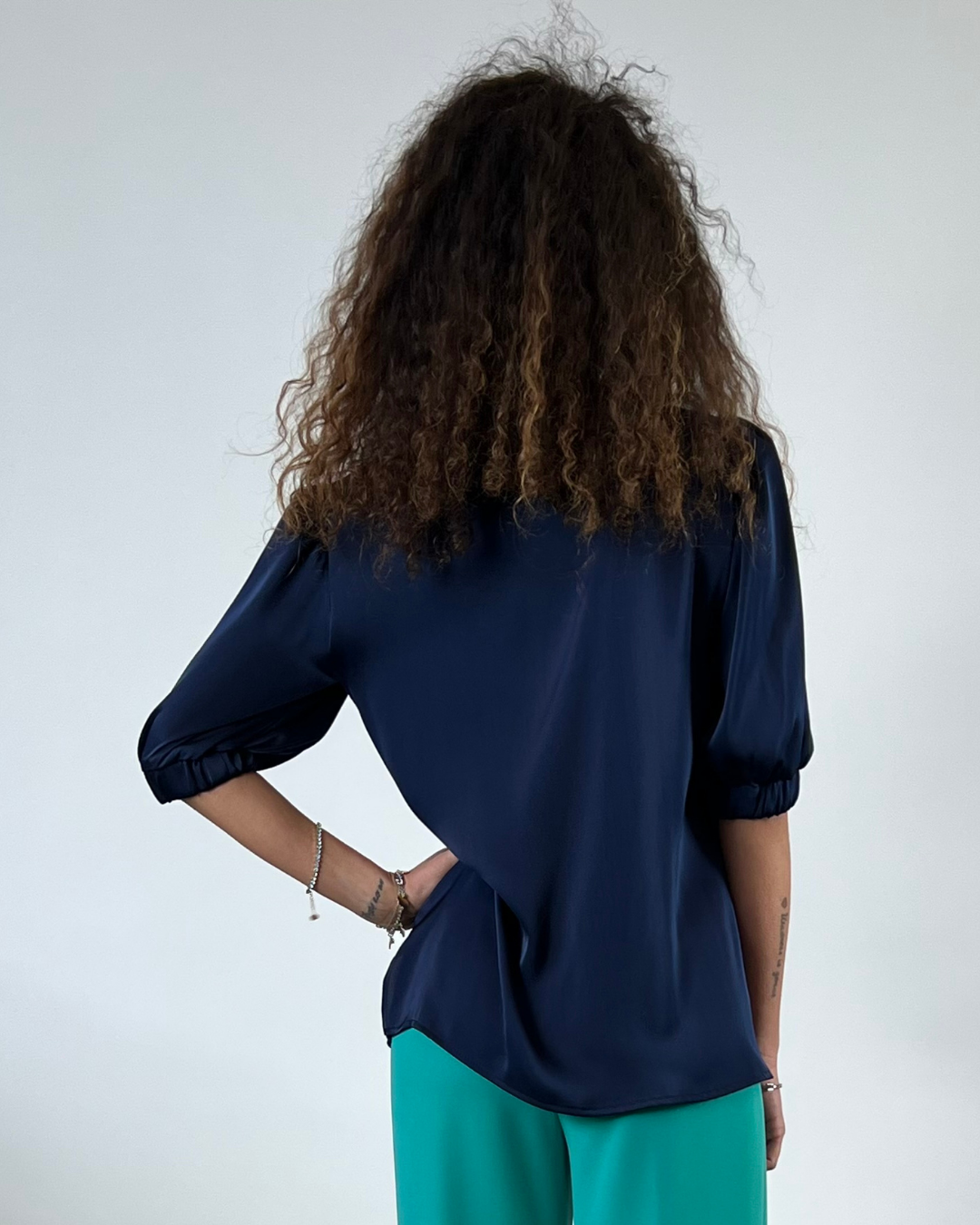 BLUSA CON MANICA A SBUFFO BLU NAVY