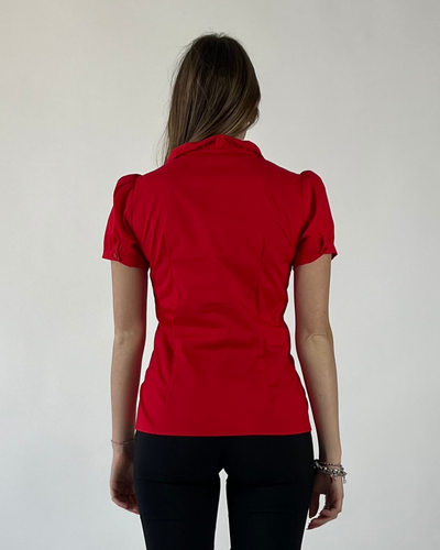 CAMICIA CON JABOT IN TINTA UNITA ROSSA