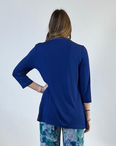 MAGLIA FINTO GEMELLO TINTA UNITA E STAMPA BLU