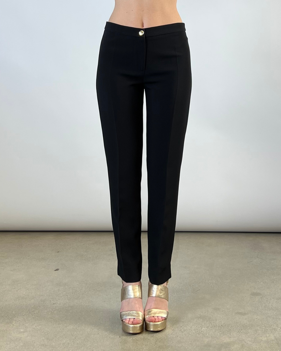 PANTALONE CAPRI IN CADY NERO