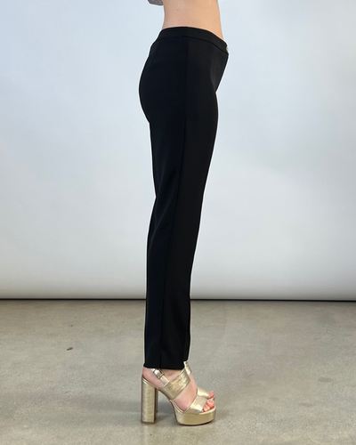 PANTALONE CAPRI IN CADY NERO