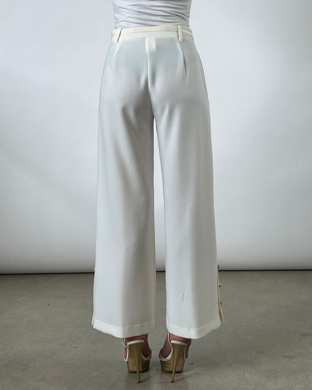 PANTALONE GAUCHO CON CINTURA BIANCO